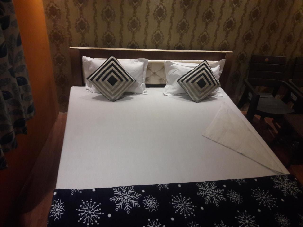 Buddha Guest House Varanasi Exterior foto